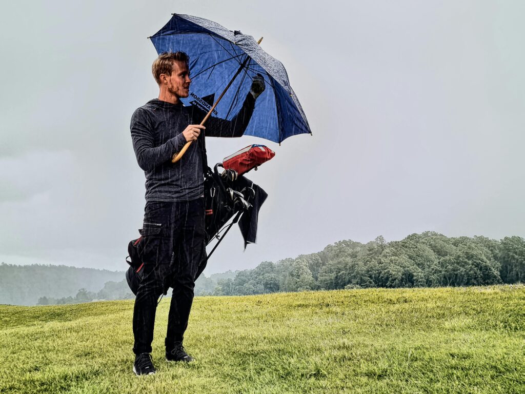 Can You Golf In The Rain